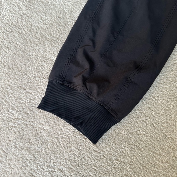 Black Lululemon Jogger Pants - Sz 2 - Picture 2 of 10